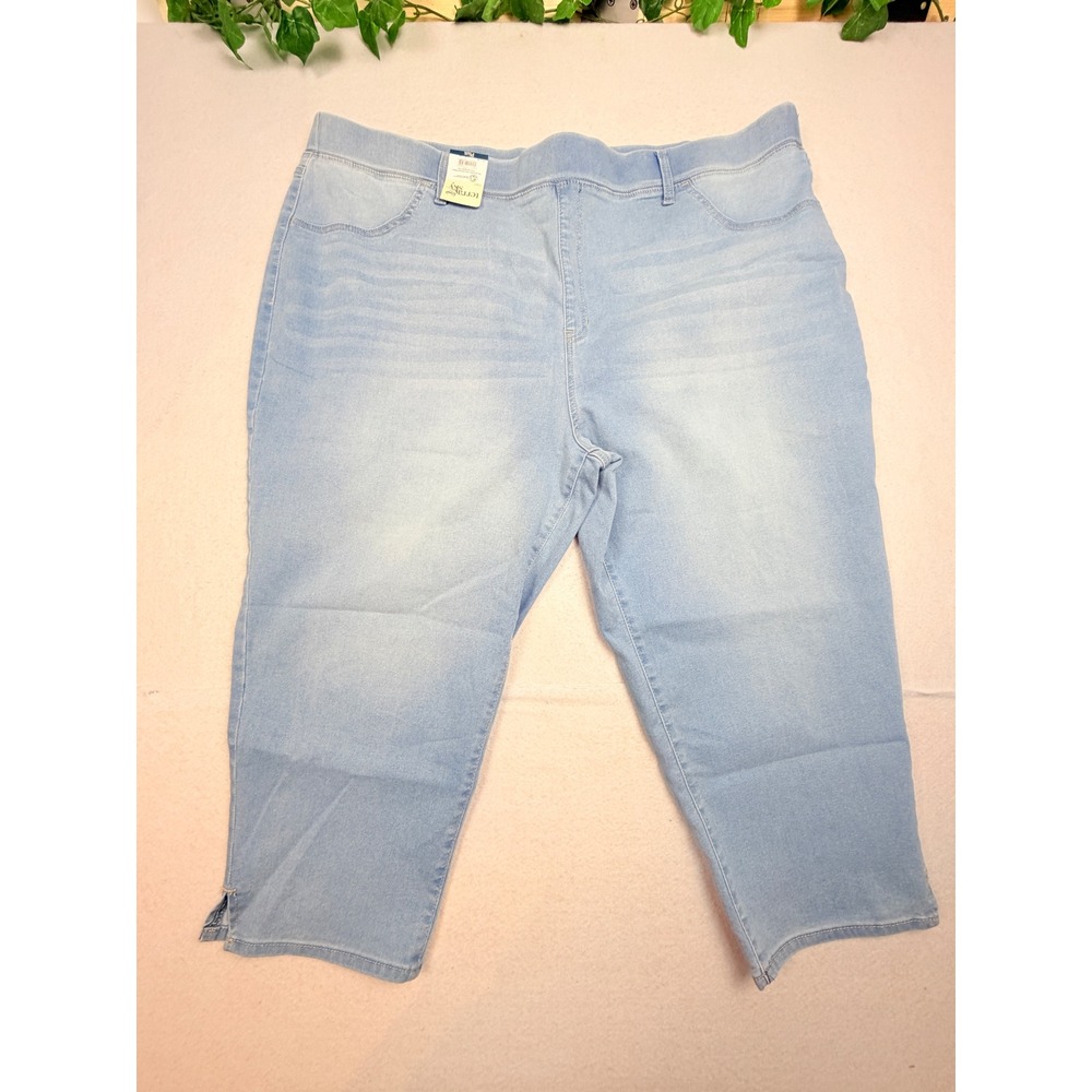 Terra & Sky Womens 4X 28W-30W Light Wash Pull On Denim Capri Jeans New